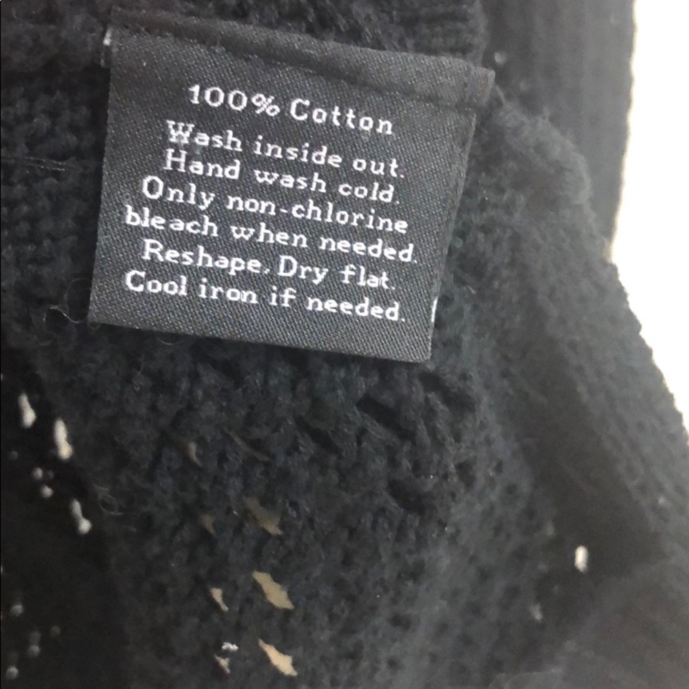 Sweater - Picture 6 of 6